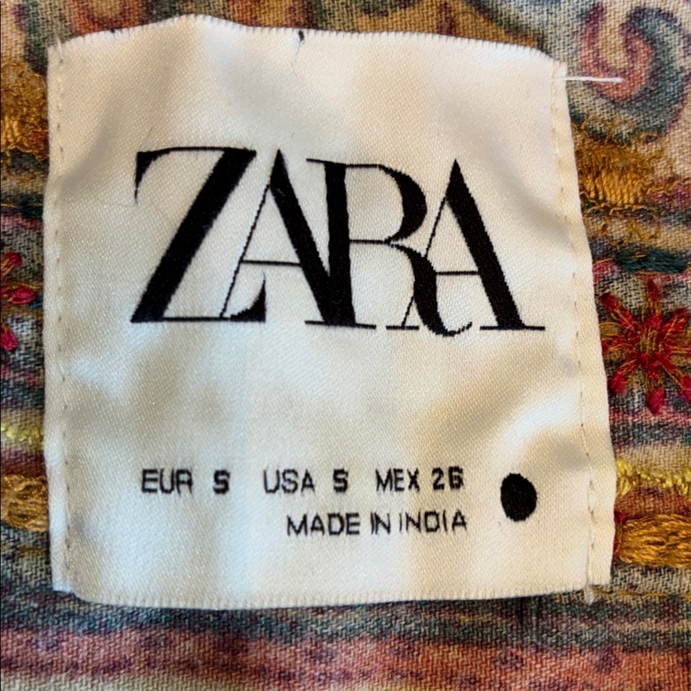 ZARA jacket, mustard yellow,  blue Floral pattern & applique back. Oversized. S - Picture 11 of 15